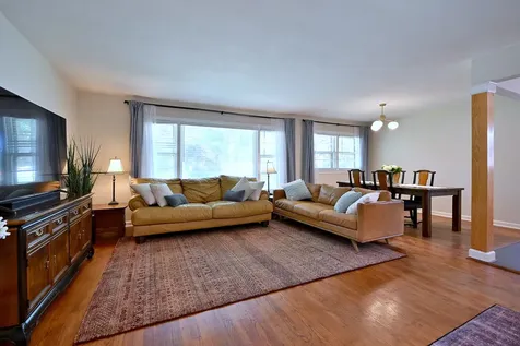 319 Dodge Avenue Evanston IL 60202