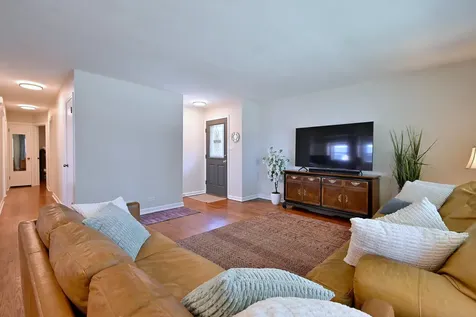 319 Dodge Avenue Evanston IL 60202