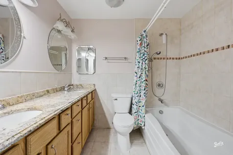 344 East Fox Hill Drive Buffalo Grove IL 60089