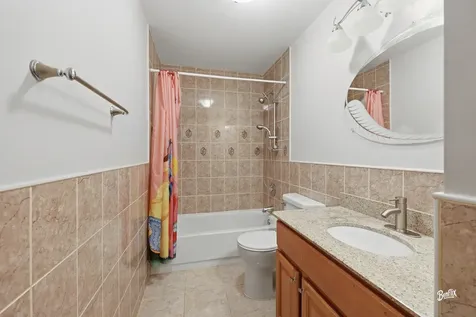 344 East Fox Hill Drive Buffalo Grove IL 60089