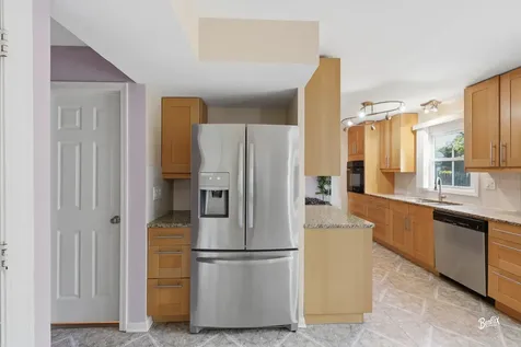 344 East Fox Hill Drive Buffalo Grove IL 60089