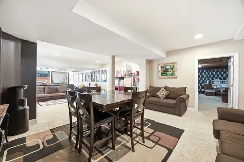 4113 Carlisle Drive Prairie Grove IL 60012