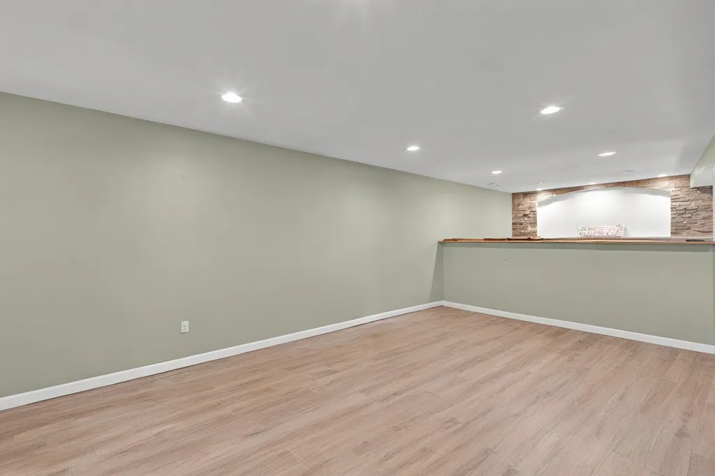 3826 West 109th Street Chicago IL 60655