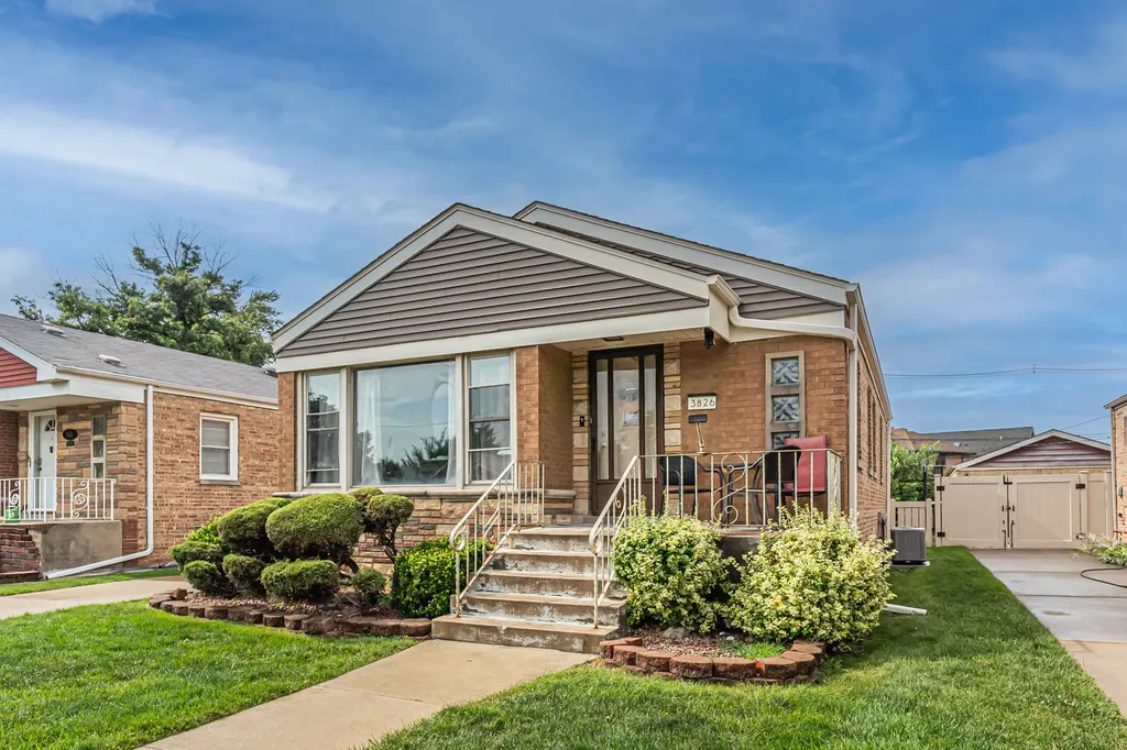 3826 West 109th Street Chicago IL 60655