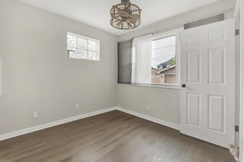 3826 West 109th Street Chicago IL 60655