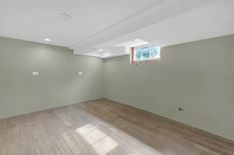 3826 West 109th Street Chicago IL 60655