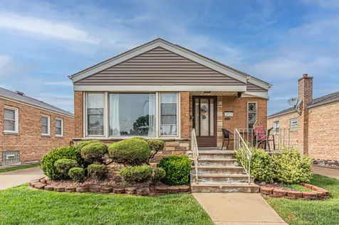 3826 West 109th Street Chicago IL 60655