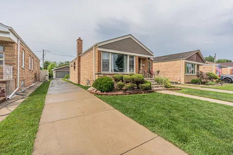 3826 West 109th Street Chicago IL 60655