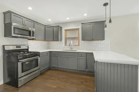 3826 West 109th Street Chicago IL 60655
