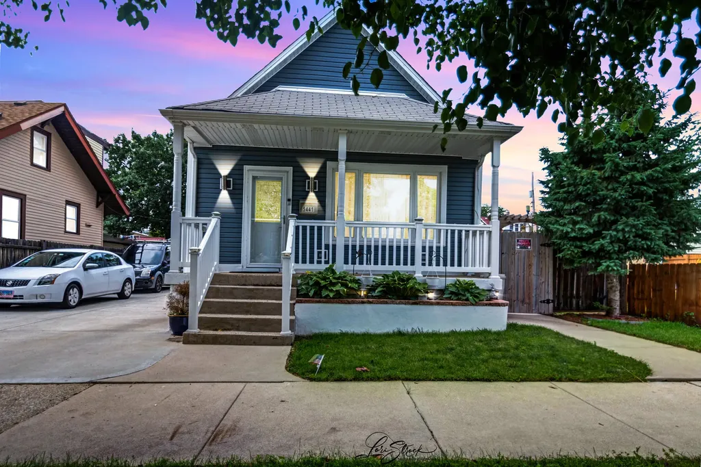 5441 South Hunt Avenue Summit IL 60501