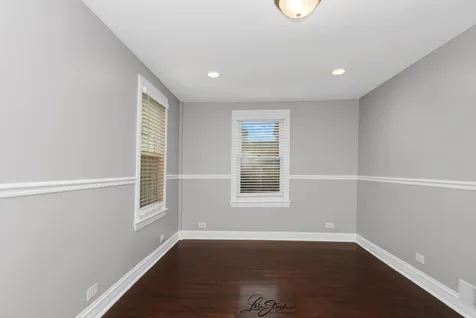 5441 South Hunt Avenue Summit IL 60501