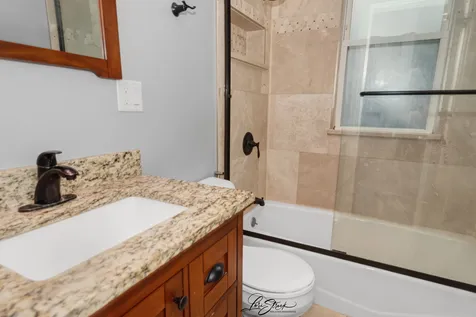 5441 South Hunt Avenue Summit IL 60501