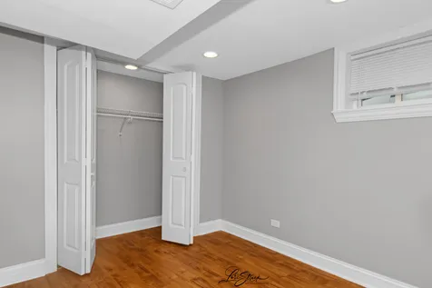 5441 South Hunt Avenue Summit IL 60501