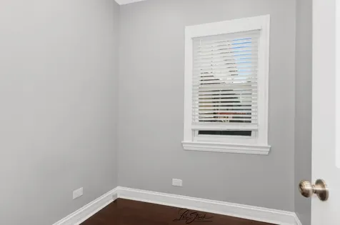 5441 South Hunt Avenue Summit IL 60501