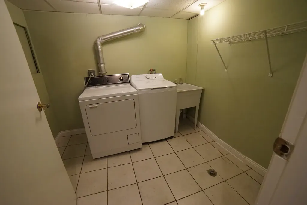 5028 West Pensacola Avenue Chicago IL 60641