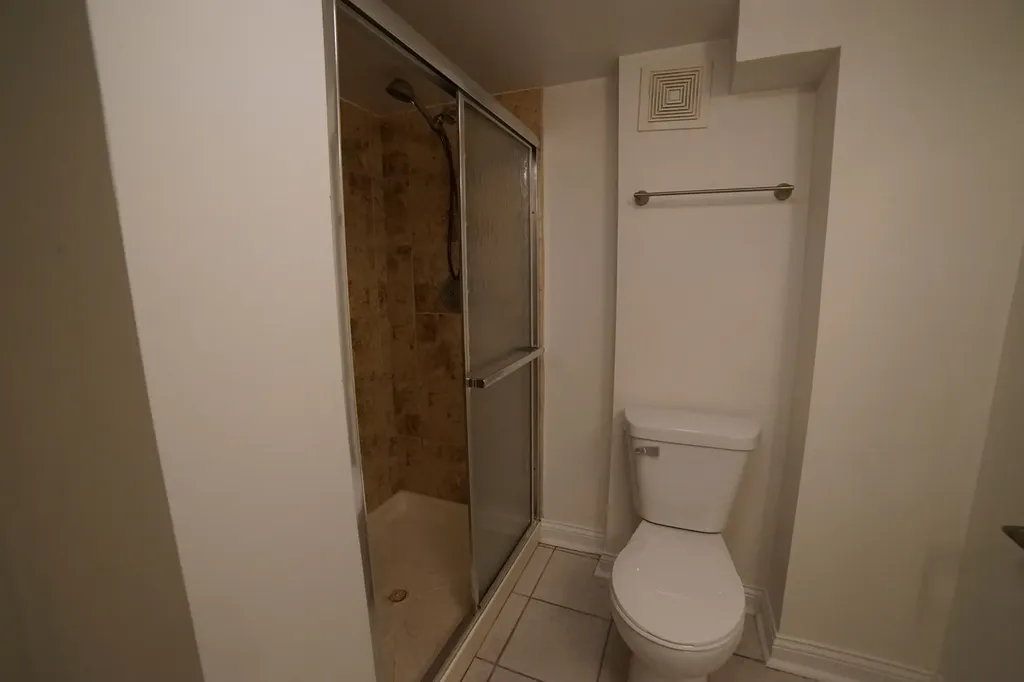 5028 West Pensacola Avenue Chicago IL 60641
