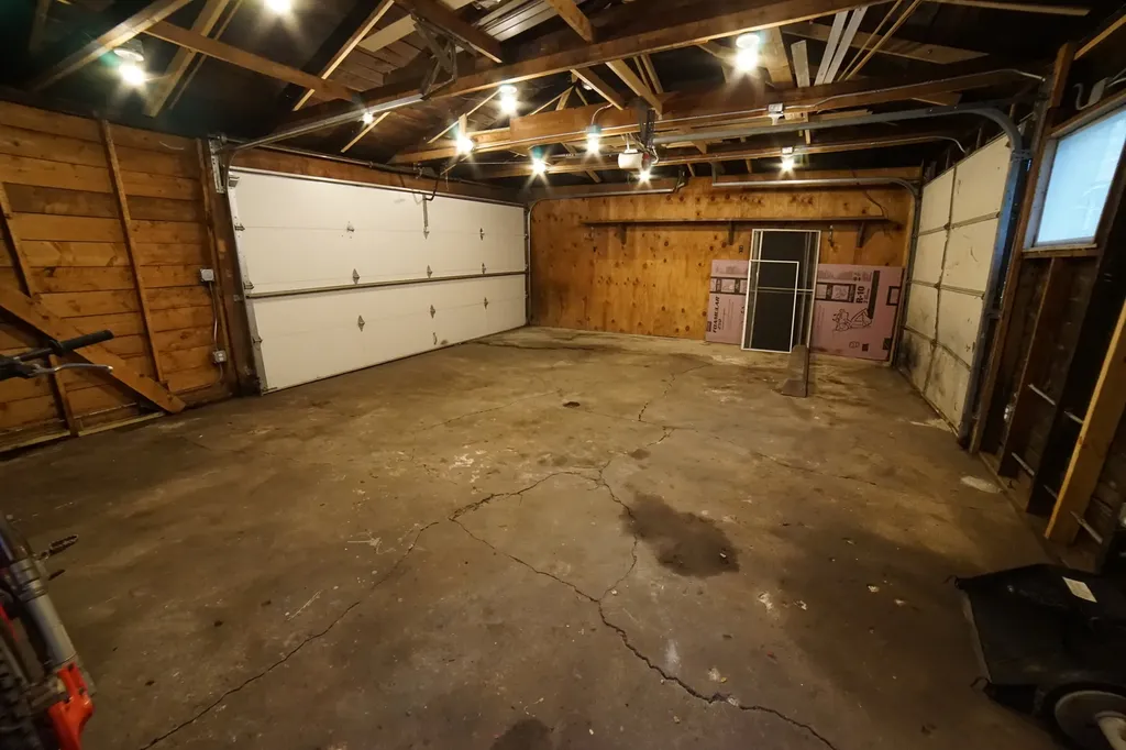 5028 West Pensacola Avenue Chicago IL 60641