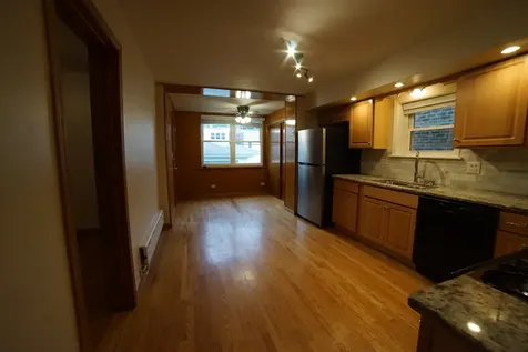 5028 West Pensacola Avenue Chicago IL 60641