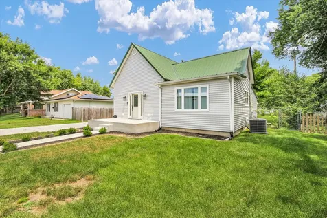 201 North Carico Street Tuscola IL 61953