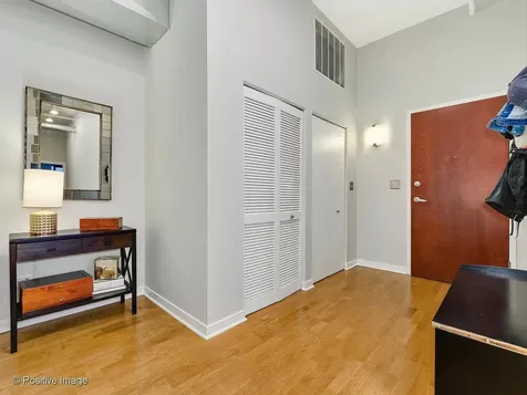 740 West Fulton Street Chicago IL 60661