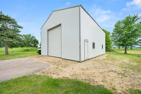 32303 West Street Kirkland IL 60146