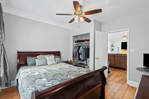 5148 North Monitor Avenue Chicago IL 60630