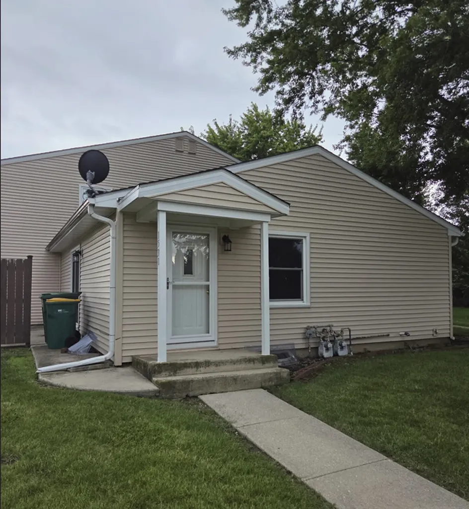 1531 East Stonehenge Drive Sycamore IL 60178