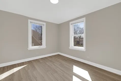 1516 Speechley Boulevard Berkeley IL 60163