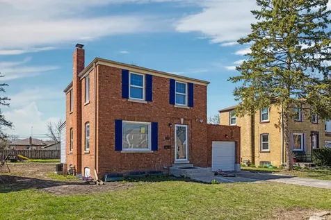1516 Speechley Boulevard Berkeley IL 60163