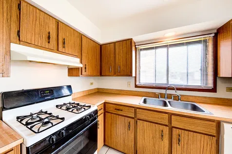 15706 Peggy Lane Oak Forest IL 60452