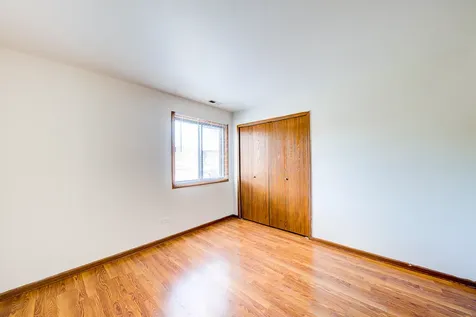 15706 Peggy Lane Oak Forest IL 60452