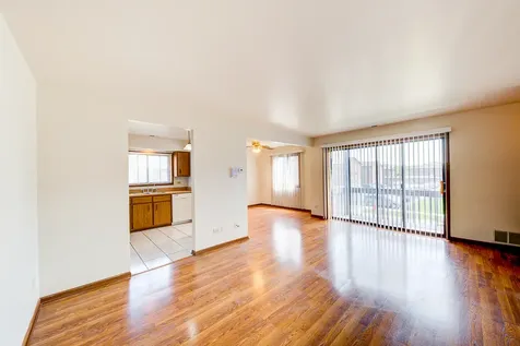 15706 Peggy Lane Oak Forest IL 60452