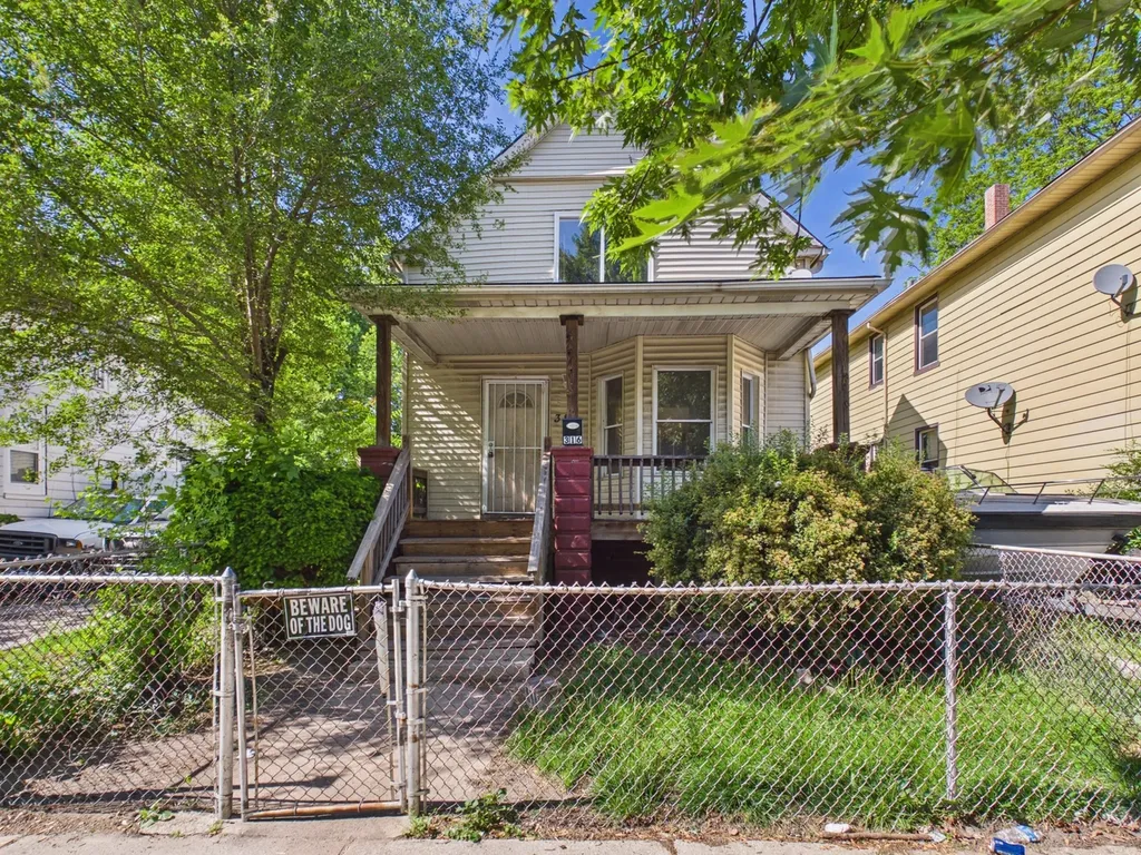 316 West 107th Street Chicago IL 60628