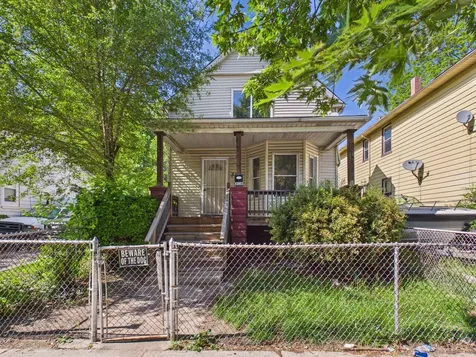 316 West 107th Street Chicago IL 60628