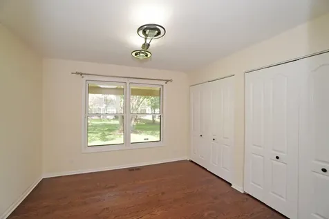 229 Willow Parkway Buffalo Grove IL 60089
