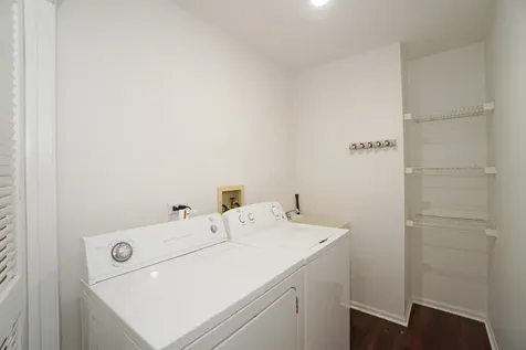 229 Willow Parkway Buffalo Grove IL 60089