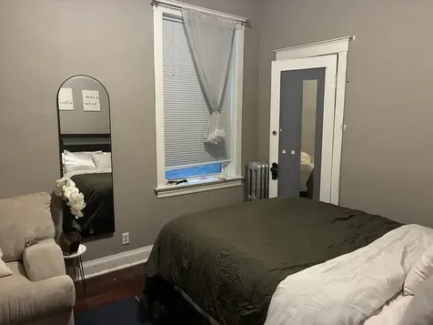 6938 South Peoria Street Chicago IL 60621