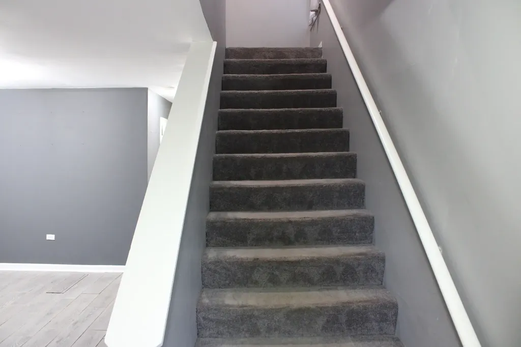 5352 South Shields Avenue Chicago IL 60609