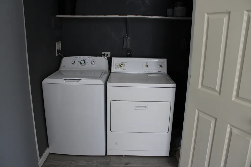 5352 South Shields Avenue Chicago IL 60609