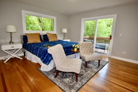 26890 North Longwood Road Lake Forest IL 60045