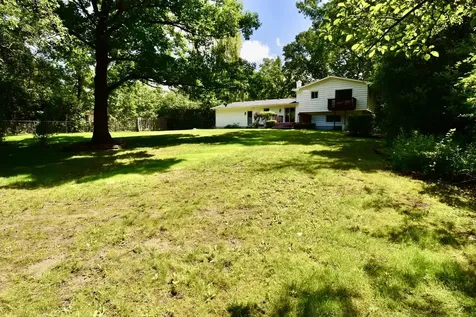 26890 North Longwood Road Lake Forest IL 60045