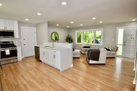 26890 North Longwood Road Lake Forest IL 60045