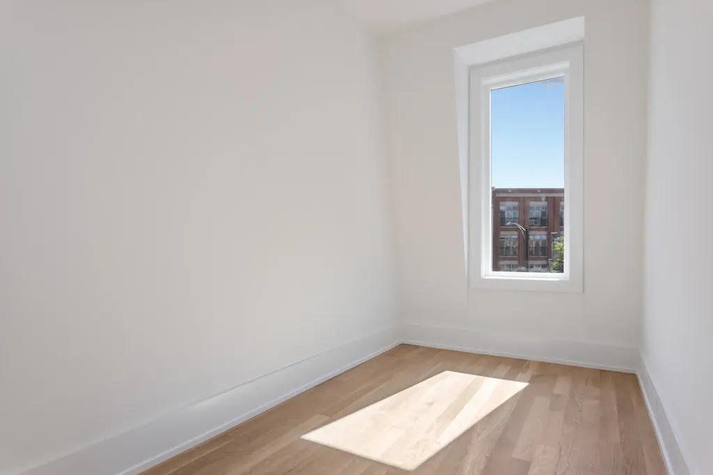 3740 North Racine Avenue Chicago IL 60613