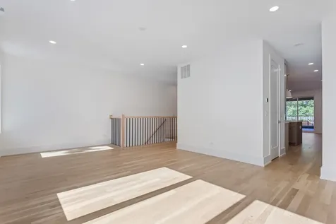 3740 North Racine Avenue Chicago IL 60613