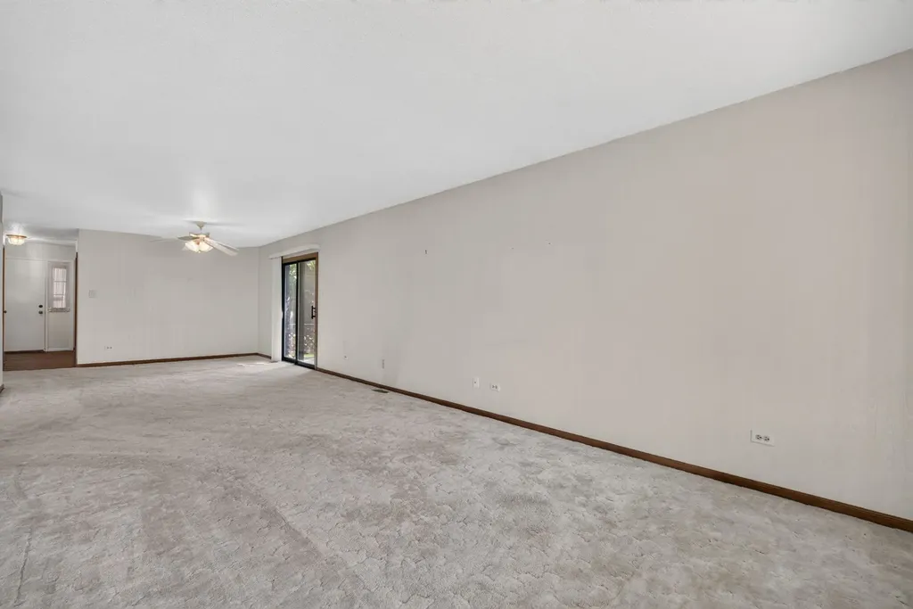 914 Shagbark Road New Lenox IL 60451