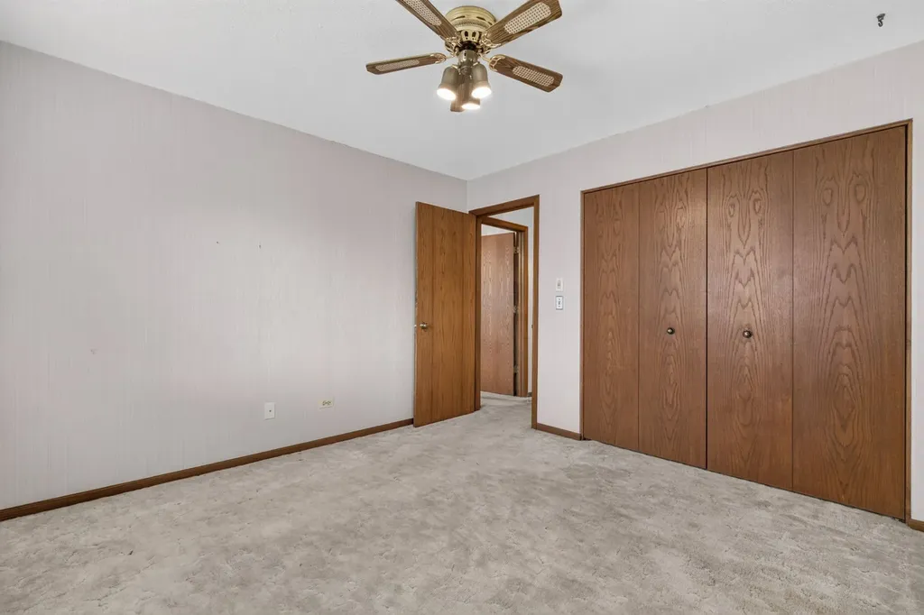 914 Shagbark Road New Lenox IL 60451