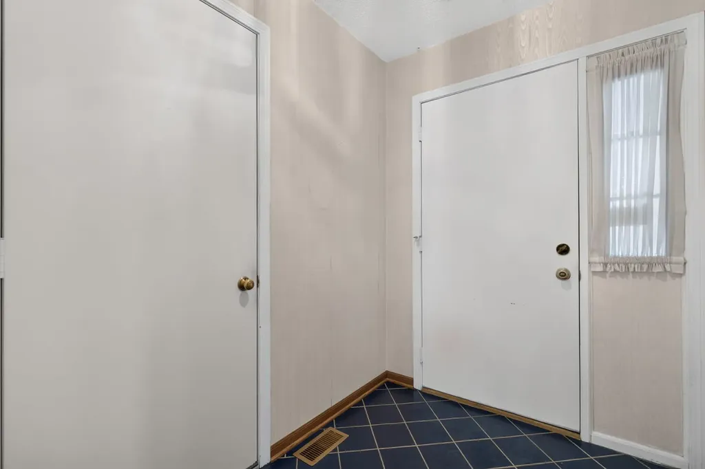 914 Shagbark Road New Lenox IL 60451