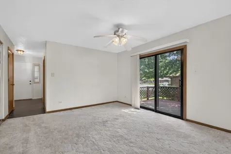 914 Shagbark Road New Lenox IL 60451