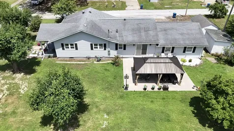 308 North 9th Street Benton IL 62812