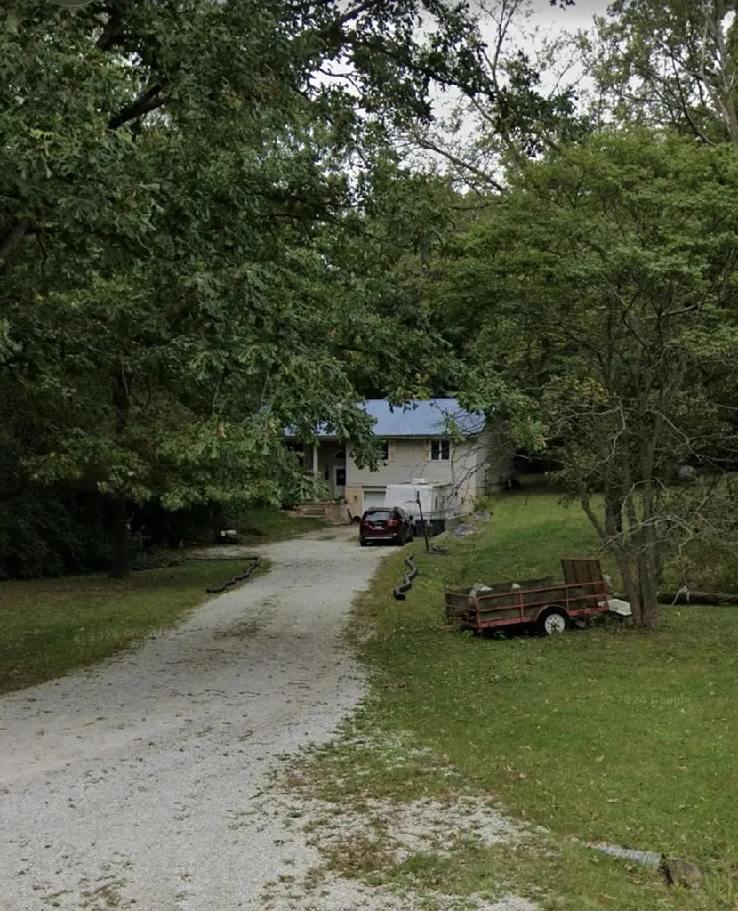 12275 Middle Creek Road Clinton IL 61727